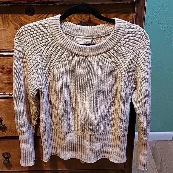 Universal Thread Sweaters - Universal threads tan sweater S